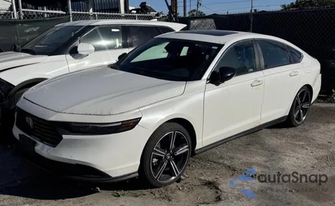 2023 Honda Accord Hybrid Sport z USA, uszkodzony, nr VIN 1HGCY2F51PA065028